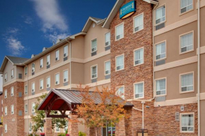 Гостиница Staybridge Suites - Calgary Airport, an IHG Hotel  Калгари